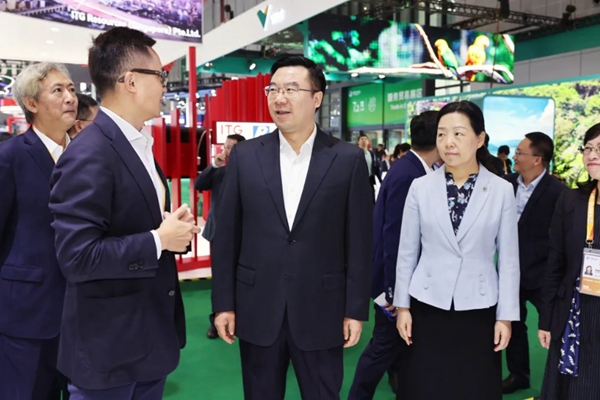 1765249427186090687.jpg 24.jpg