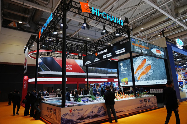 1765358692197096465.jpg 3174105196.jpg