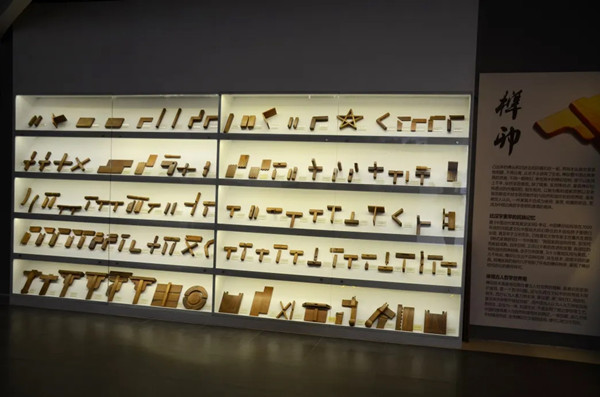 1767003583673062854.jpg 1863285465.jpg