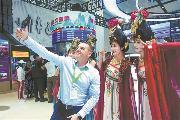 China travel apps are taking off