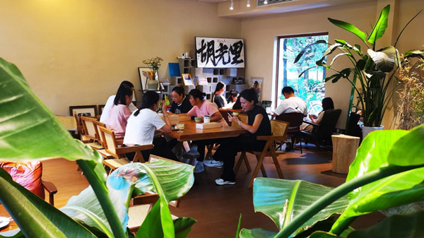 Coffee culture sparks economic activity in Songjiang