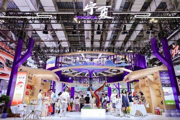 1762242639284084599.jpg 3355578103052287262.jpg