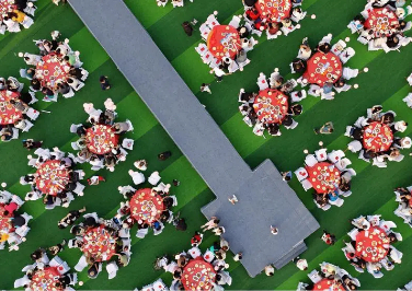 Ningxia community hosts grand family reunion of over 2,000 people