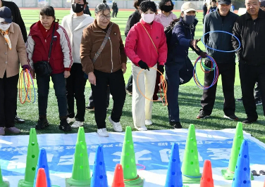 Ningxia holds sports event on Double Ninth Festival