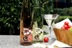 Ningxia wineries launch new types of wine for young consumers