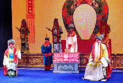 Qinqiang Opera boosts cultural tourism in Guyuan, Ningxia