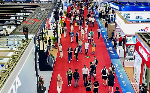 1763030437883048696.jpg 68108827a310a04a96777f5b.jpg