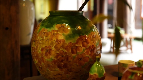 1765265325097092659.jpg 花瓶.jpg