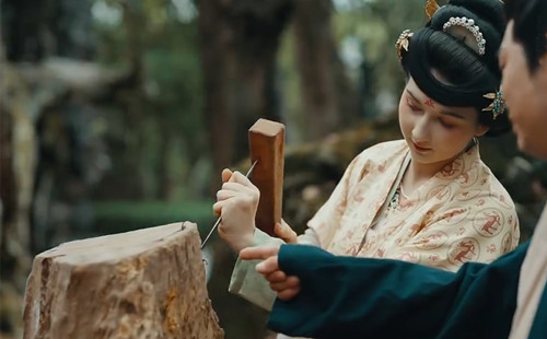 Explore root carving with Masha in Quzhou's Kaihua