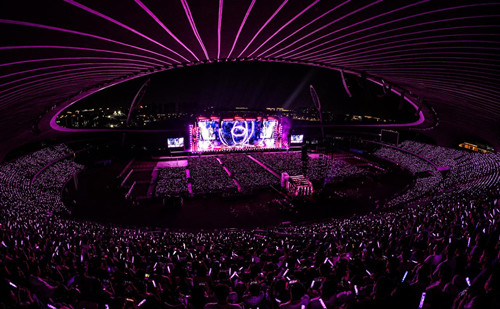 Quzhou celebrates New Year holiday with cultural festivities