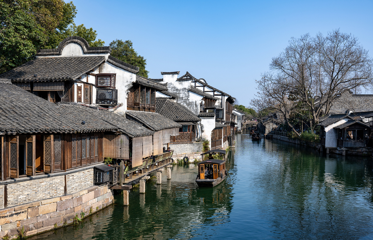 Wuzhen sees strong industrial growth in 2025