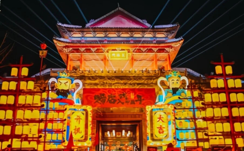 Hengdian lantern fair kicks off Spring Festival celebrations