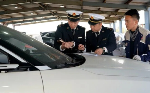 Ningbo Port's auto exports hit record highs in 2025