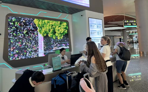 Zhejiang streamlines entry and exit services