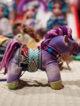 Jinhua's She ethnic-ribbon-weaving revitalized with modern twist