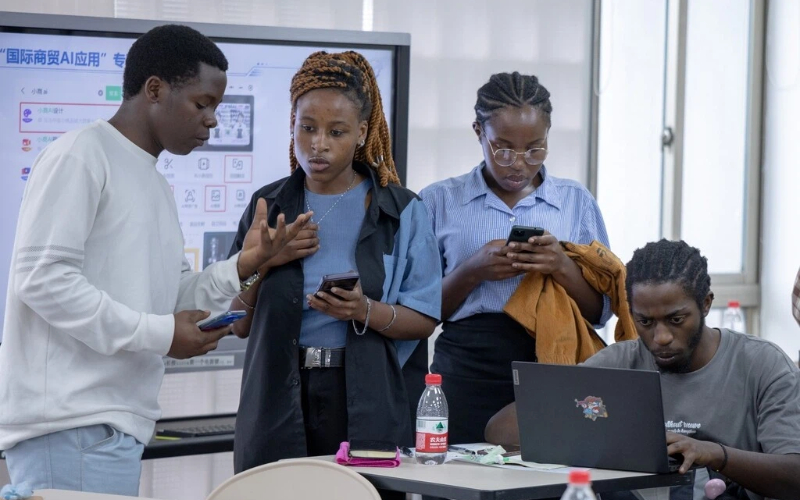 1764930156829019453.jpg Zhejiang Yiwu.jpg