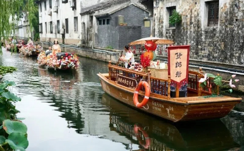 Shaoxing boosts holiday tourism with cultural experiences