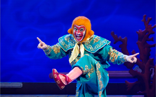 Shaoxing Opera monkey play honors legacy