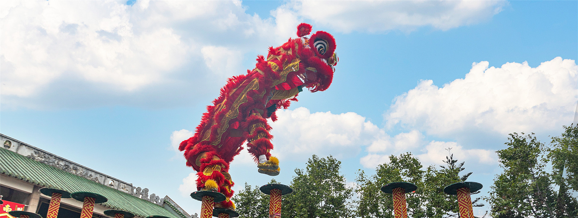 Traditional lion dance performance in Guangdong province