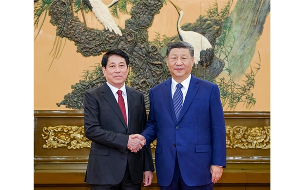 Xi calls for efforts to promote China-Vietnam community with shared future