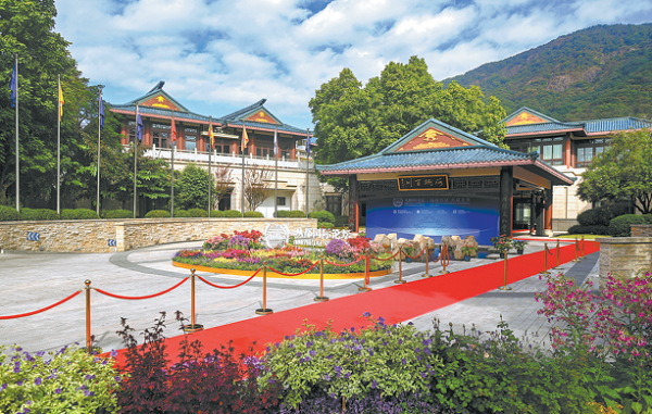 1764900499638086861.png 69323932a310ec222b68bffe.png