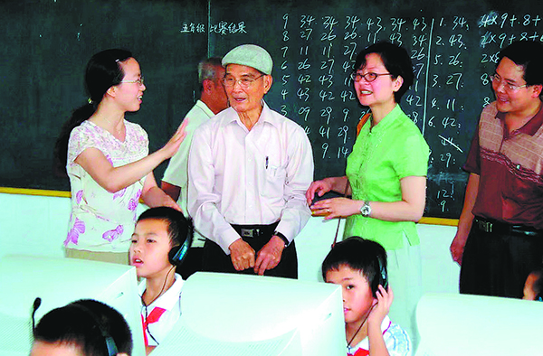 Shenzhen's innovative companies display their latest tech and products to a global audience