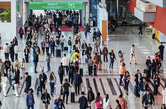 Canton Fair launches indoor navigation for vast exhibition halls