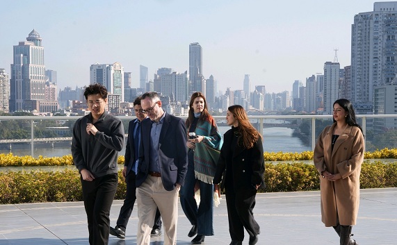 Latin American translators explore Guangdong's cultural roots