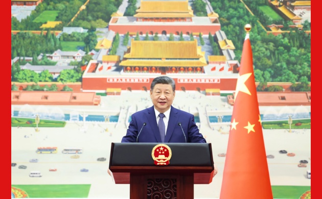 Xi receives credentials of new ambassadors to China