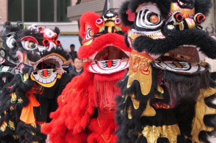 Lion dance celebrations bring festive atmosphere to Baiyun