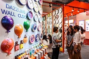  Canton Fair begins second phase 