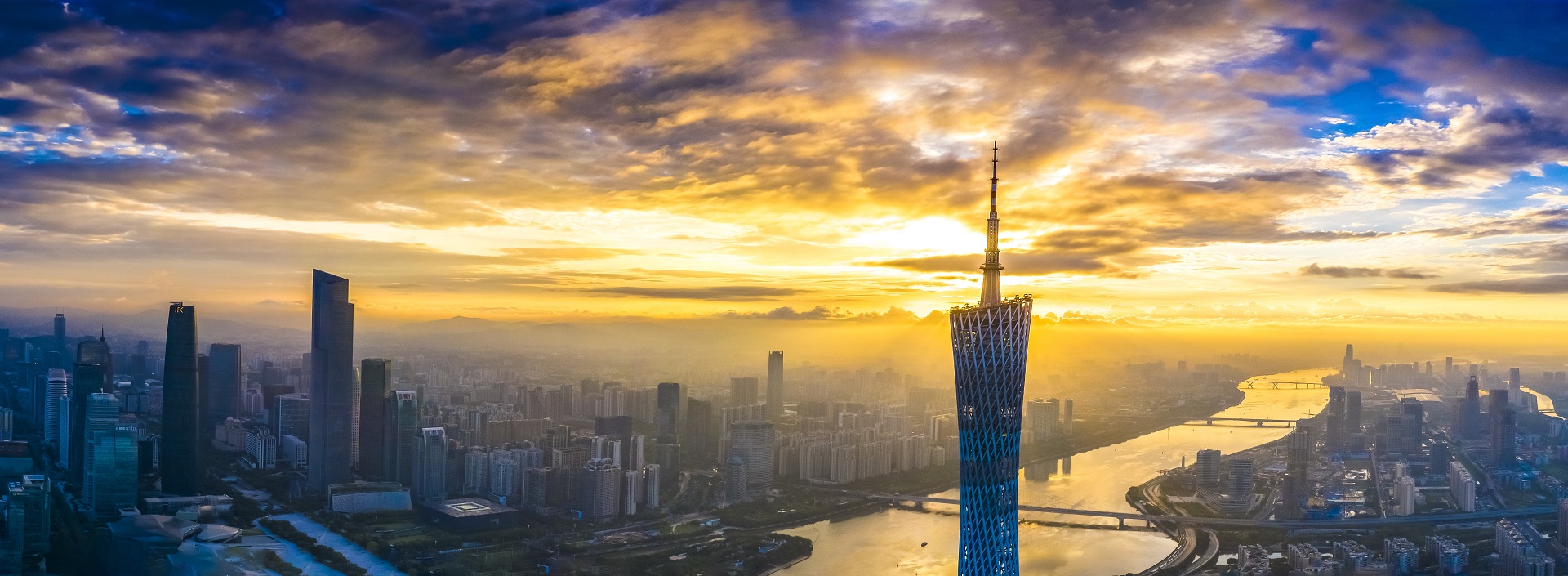 Guangzhou Baiyun Intl Airport checkpoint sees 10m+ passengers