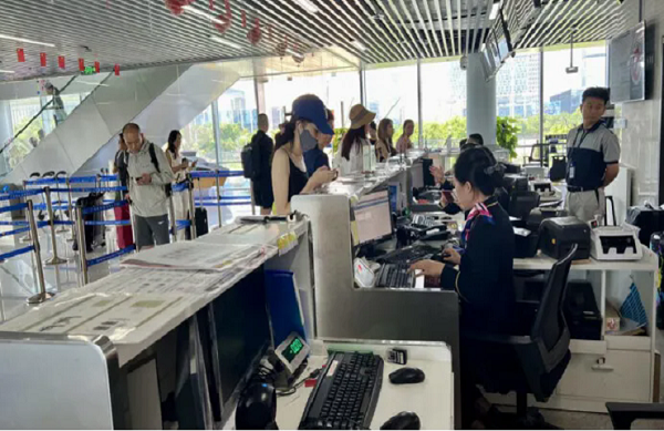 More airlines start SkyPier sea-air intermodal connection service at Pazhou Ferry Terminal