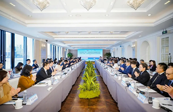 Guangzhou, Japan forge stronger economic ties at roundtable