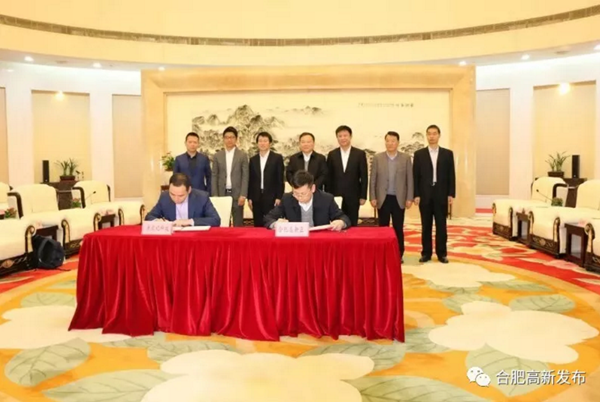 1552445943451058296.png 000.png