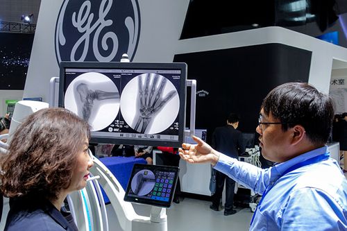 1553836675065029327.jpeg 5b49a0d7a310796d8b4bbe63.jpeg