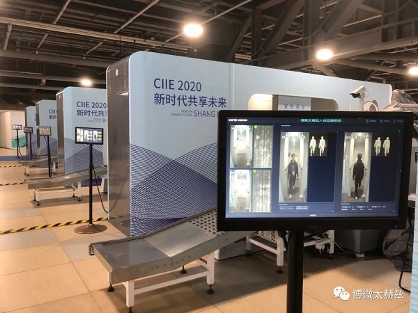 1604651527559026584.jpg bw.jpg