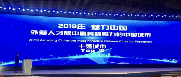 1605235610159075228.jpg attractive.jpg