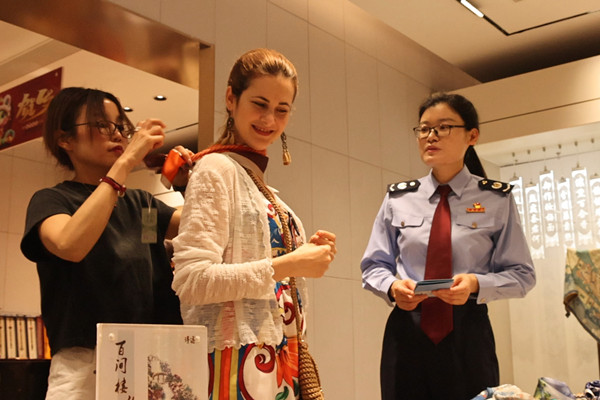 Huzhou expands tax refund services for overseas travelers