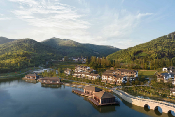 Green tourism thrives at Huzhou's Xisai Mountain Tourist Resort