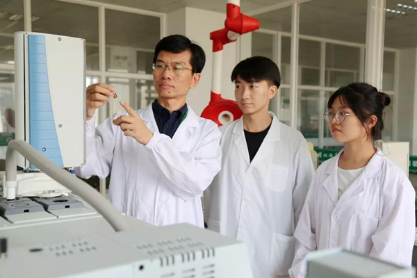 Entrepreneur Che Lei takes Huzhou environmental tech global