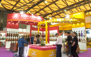 Instruments from Huangqiao town create brilliant melodies in Shanghai