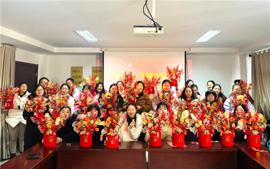 Taizhou Port EDZ embraces New Year with festivities