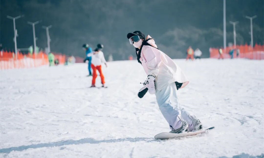 Where to enjoy snowy escape in Wuxi?