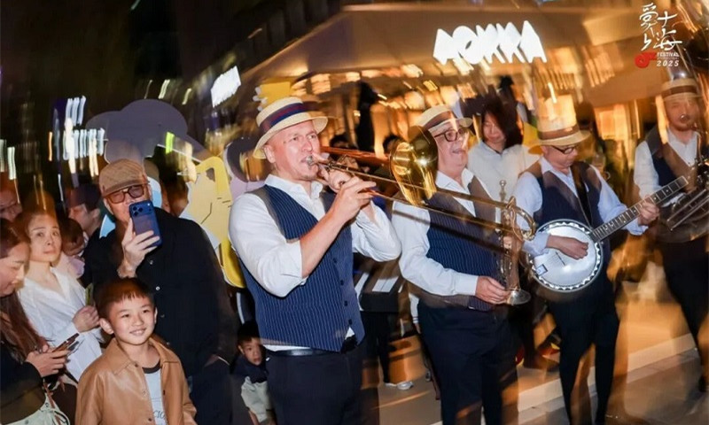 Intl youth expected to bridge rural Yixing with globe