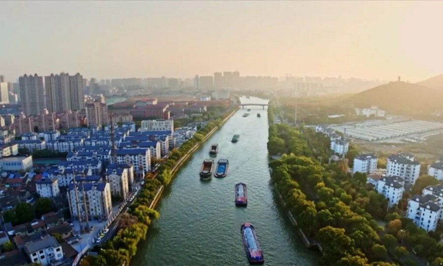 Wuxi charts five-year development plan