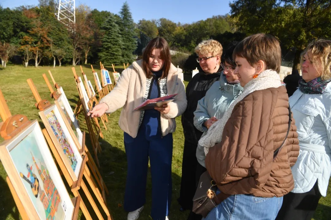 New China-Russia youth exchange base established in Nanjing