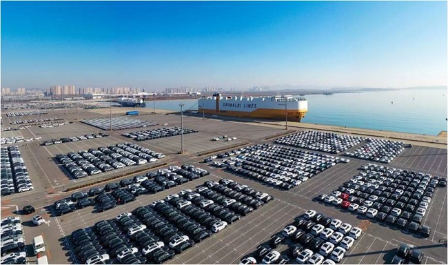 遼港集団が国産ブランド自動車の海外輸出を支援