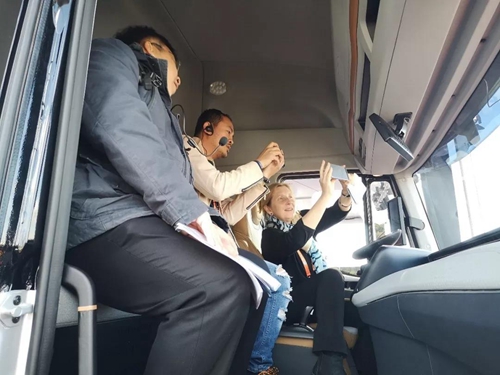 1575957928174054553.jpg 4-3.jpg