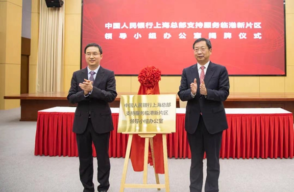 1637212092720078583.jpg 4dd0ac83f6627ed94362baf50d3d985.jpg